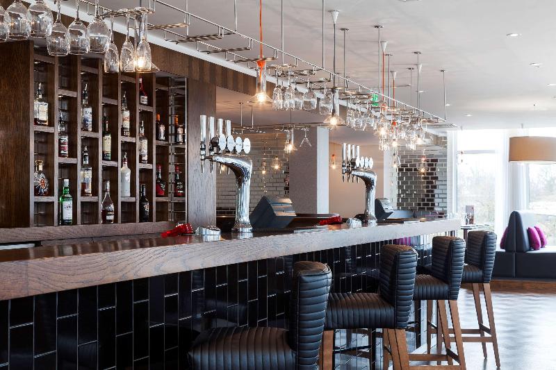 Park Inn by Radisson York - Bar