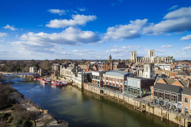 Park Inn by Radisson York - Genel