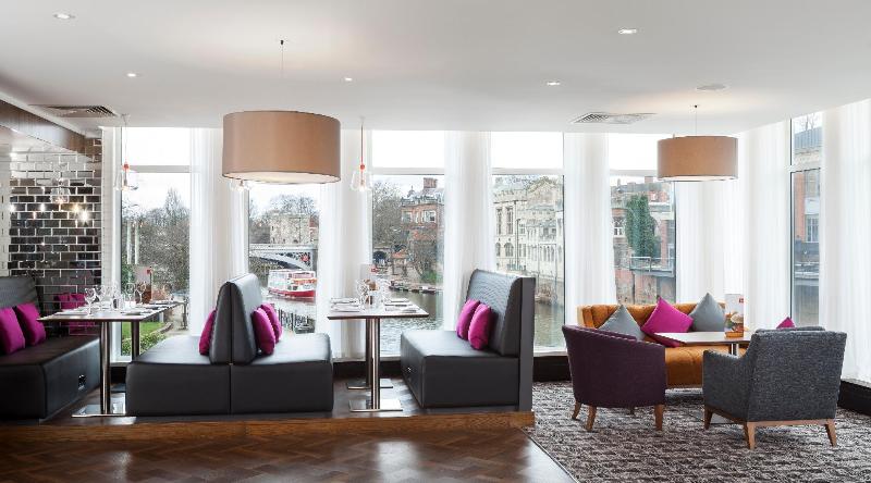 Park Inn by Radisson York - Restoran