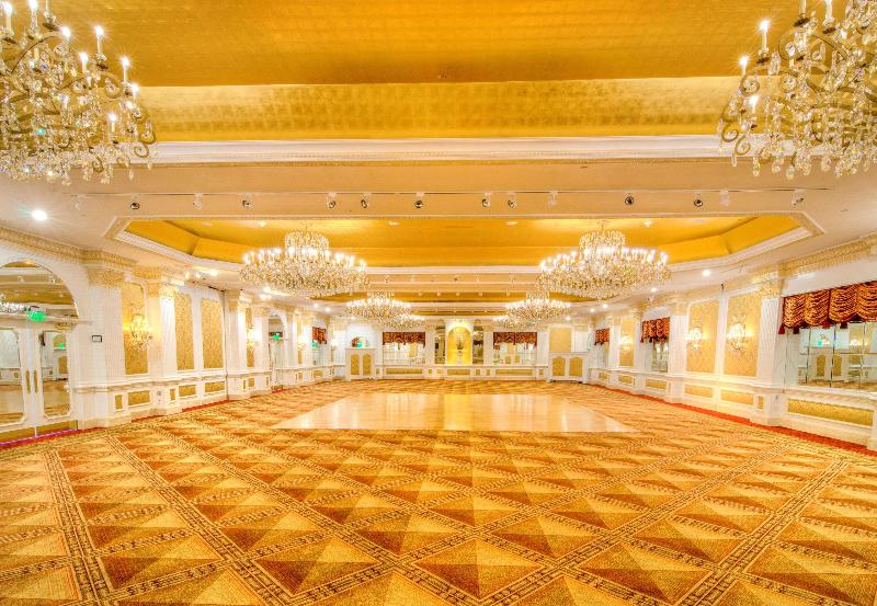 The Garden City Hotel - Lobi