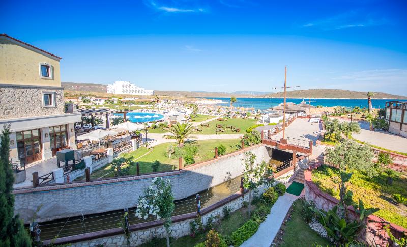 Cocos the Club Solto - Genel