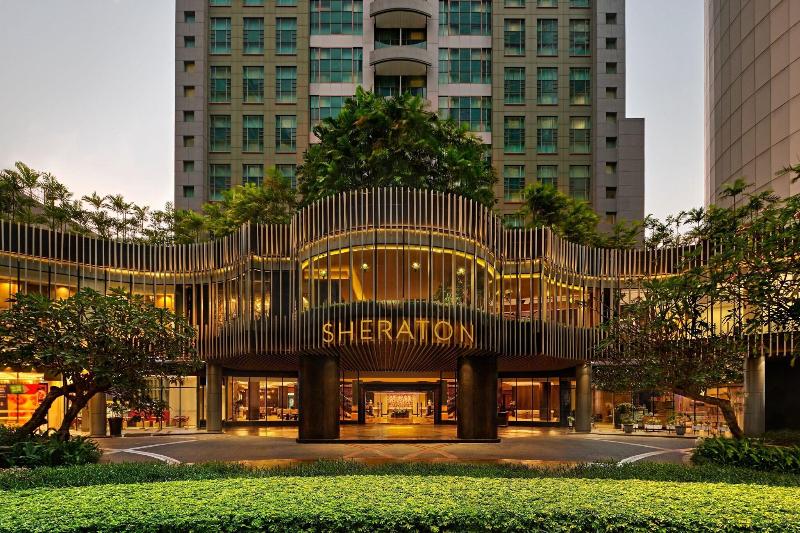Sheraton Surabaya Hotel & Towers - Genel
