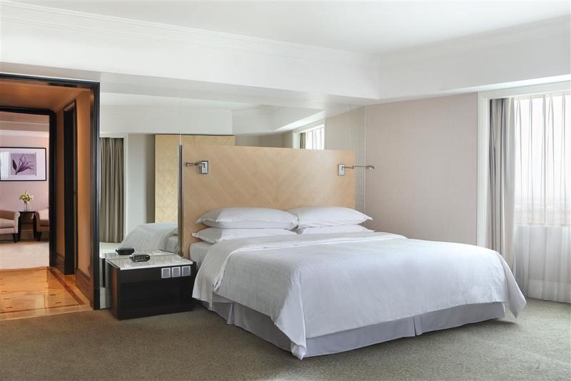 Sheraton Surabaya Hotel & Towers - Genel