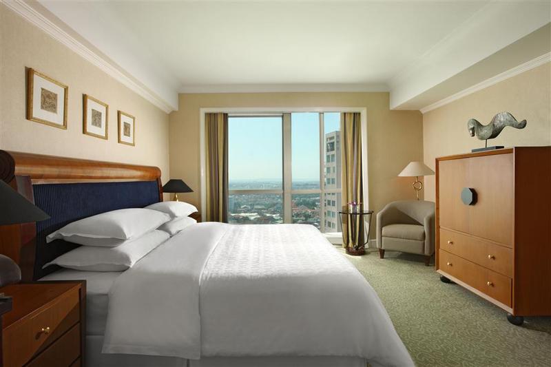 Sheraton Surabaya Hotel & Towers - Genel