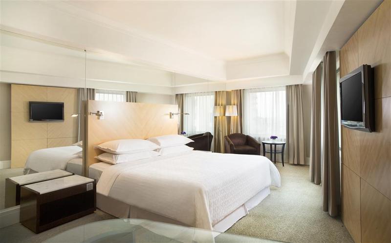 Sheraton Surabaya Hotel & Towers - Genel
