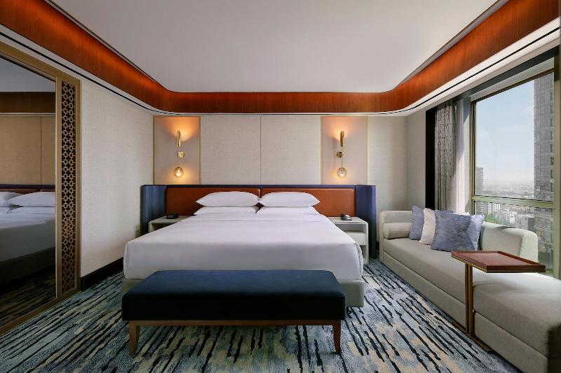 Sheraton Surabaya Hotel & Towers - Oda
