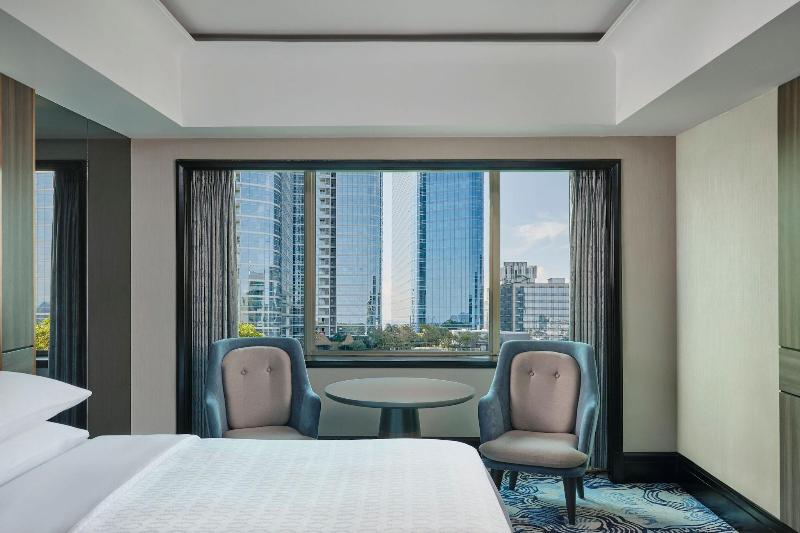 Sheraton Surabaya Hotel & Towers - Oda