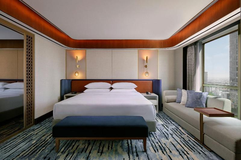 Sheraton Surabaya Hotel & Towers - Oda