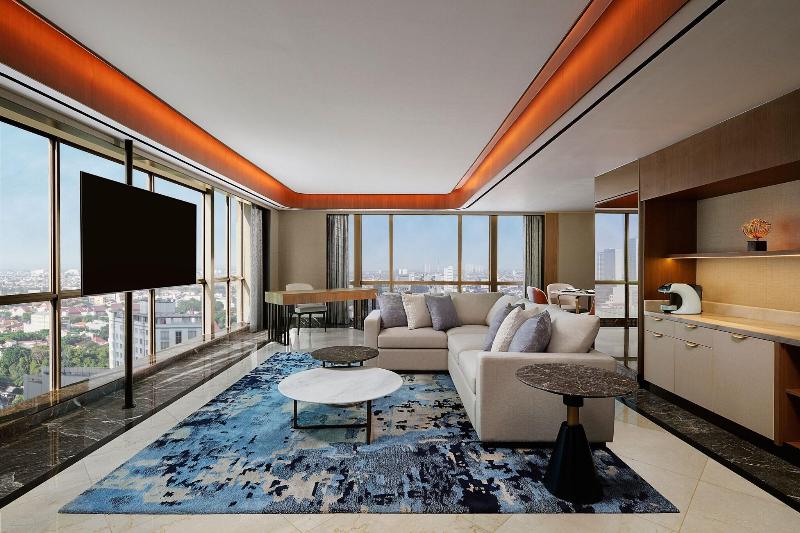 Sheraton Surabaya Hotel & Towers - Oda