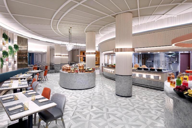Sheraton Surabaya Hotel & Towers - Restoran