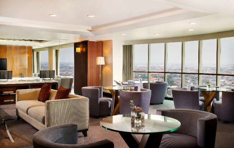 Sheraton Surabaya Hotel & Towers - Restoran