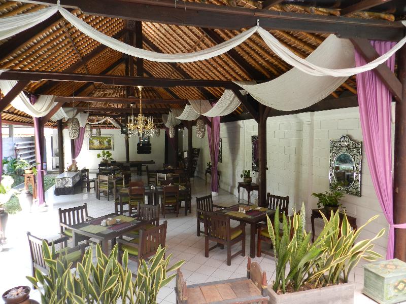 Puri Maharani Boutique Hotel - Restoran