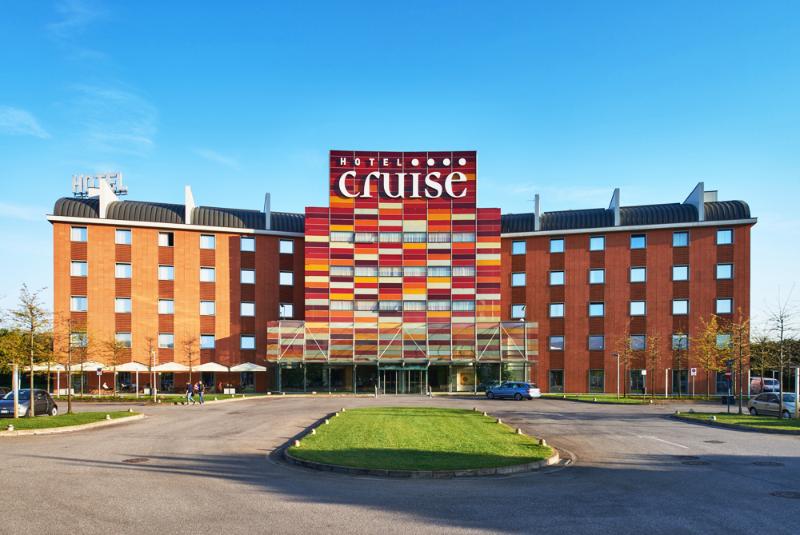 Cruise - Genel
