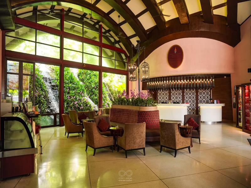 Centara Grand Beach Resort Phuket - Lobi