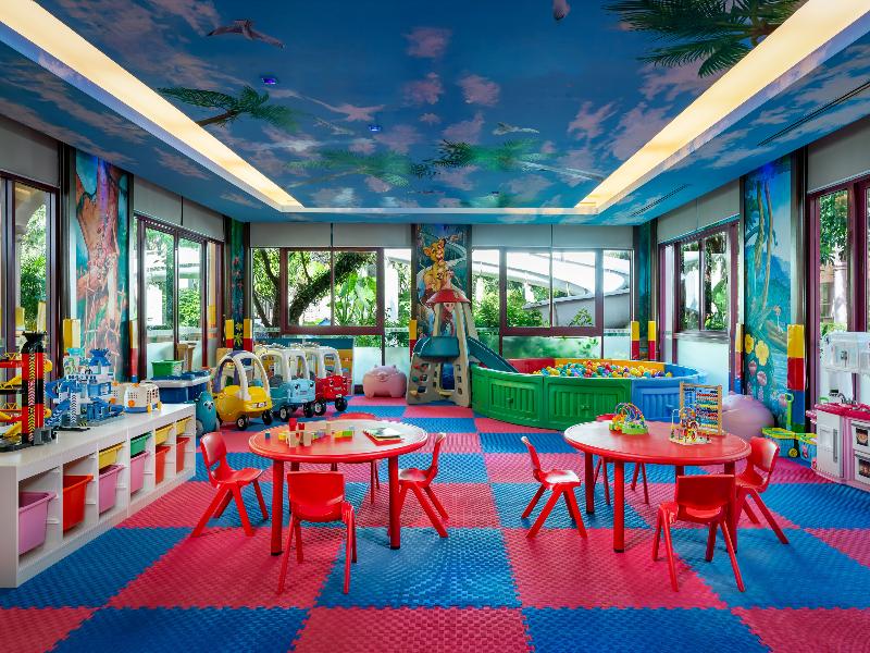 Centara Grand Beach Resort Phuket - Aktivite