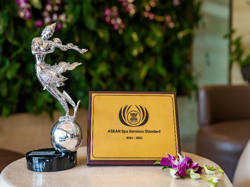 Centara Grand Beach Resort Phuket - Aktivite
