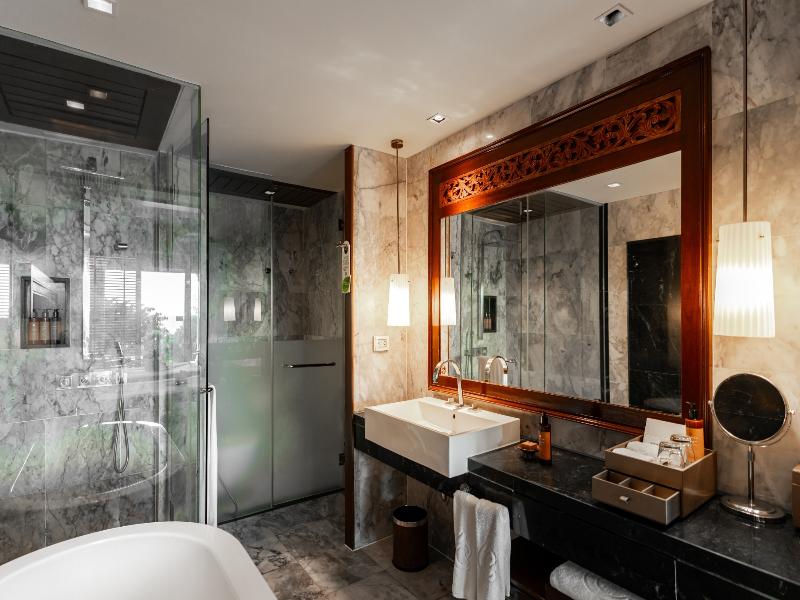 Centara Grand Beach Resort Phuket - Oda