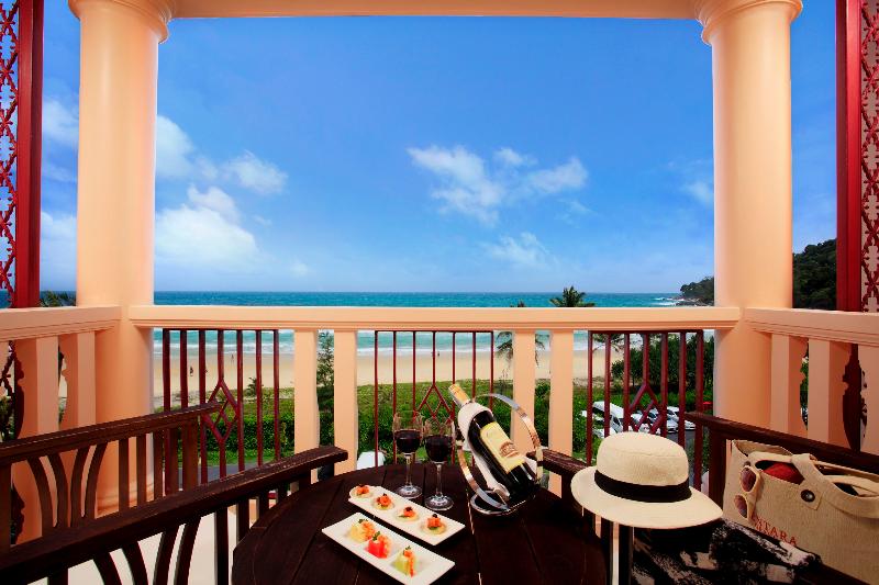 Centara Grand Beach Resort Phuket - Oda