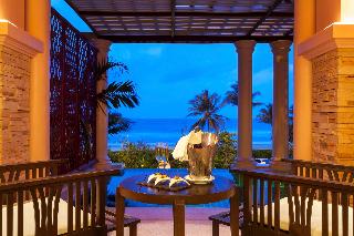 Centara Grand Beach Resort Phuket fotoÄŸrafÄ±