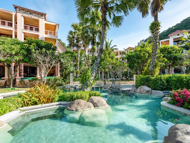 Centara Grand Beach Resort Phuket - Havuz
