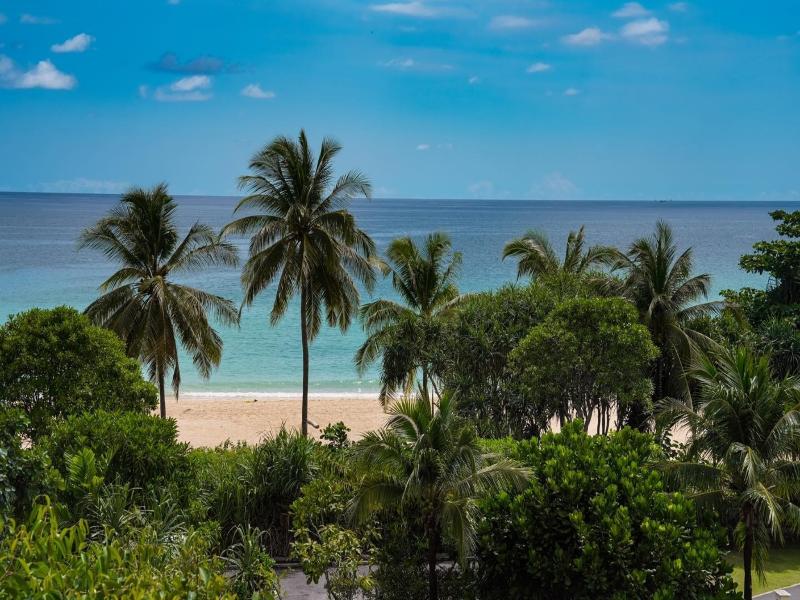 Centara Grand Beach Resort Phuket - Plaj