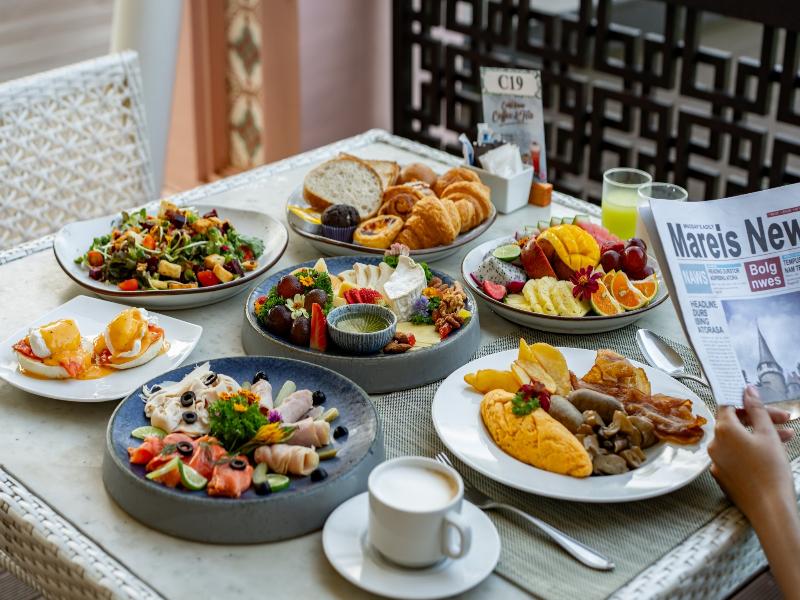 Centara Grand Beach Resort Phuket - Restoran