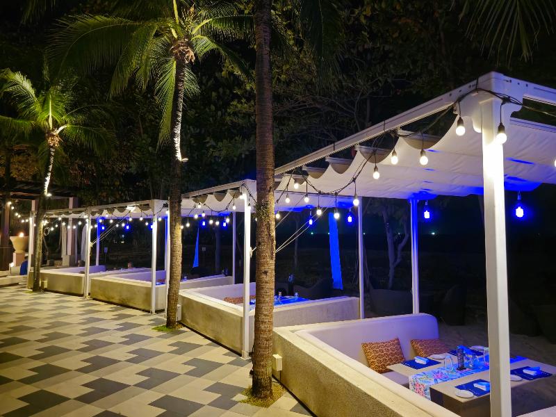 Centara Grand Beach Resort Phuket - Restoran