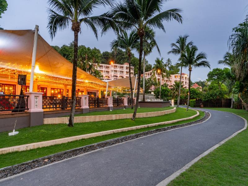 Centara Grand Beach Resort Phuket - Restoran