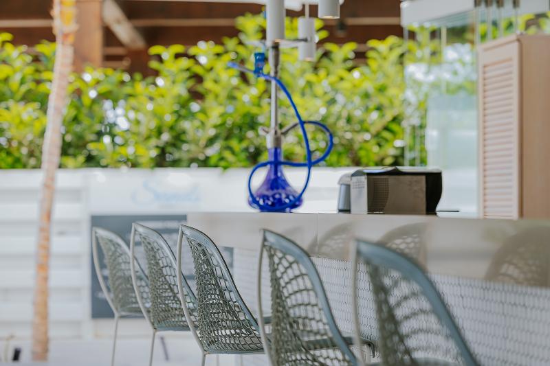 Tasia Maris Sands - Bar