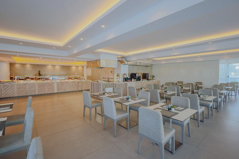 Tasia Maris Sands - Restoran