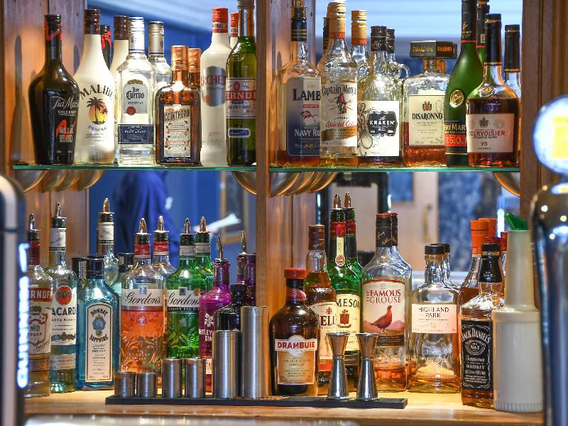The Queens Hotel & Victoria Cloisters Apartments - Bar