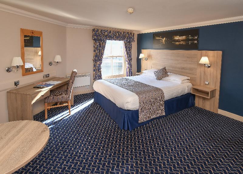 The Queens Hotel & Victoria Cloisters Apartments - Oda
