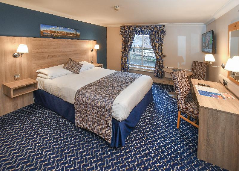 The Queens Hotel & Victoria Cloisters Apartments - Oda