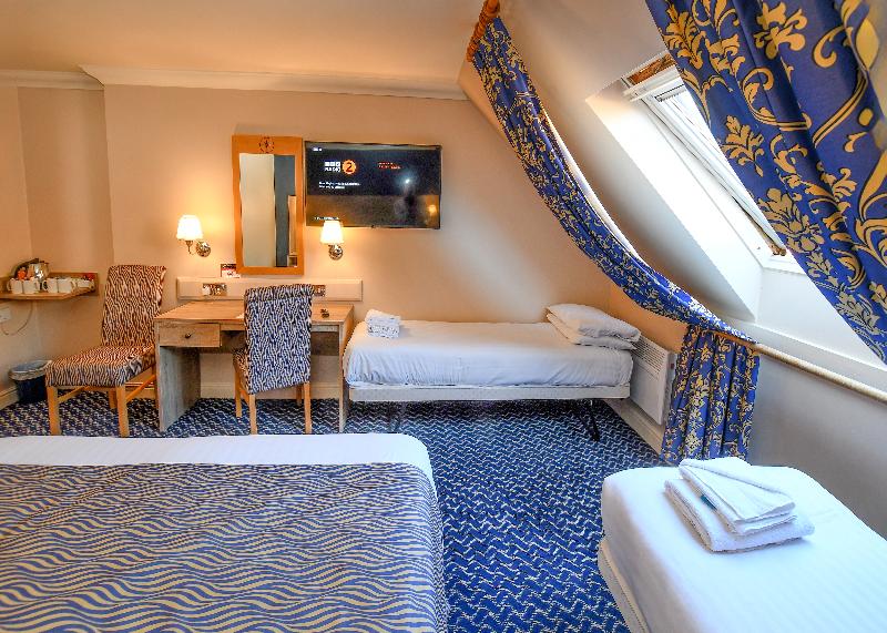 The Queens Hotel & Victoria Cloisters Apartments - Oda