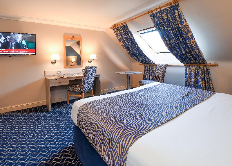 The Queens Hotel & Victoria Cloisters Apartments - Oda