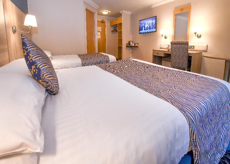 The Queens Hotel & Victoria Cloisters Apartments - Oda