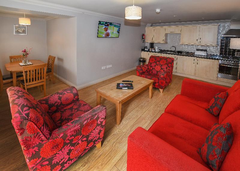 The Queens Hotel & Victoria Cloisters Apartments - Oda