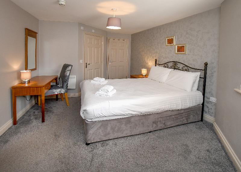 The Queens Hotel & Victoria Cloisters Apartments - Oda