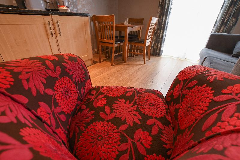 The Queens Hotel & Victoria Cloisters Apartments - Oda