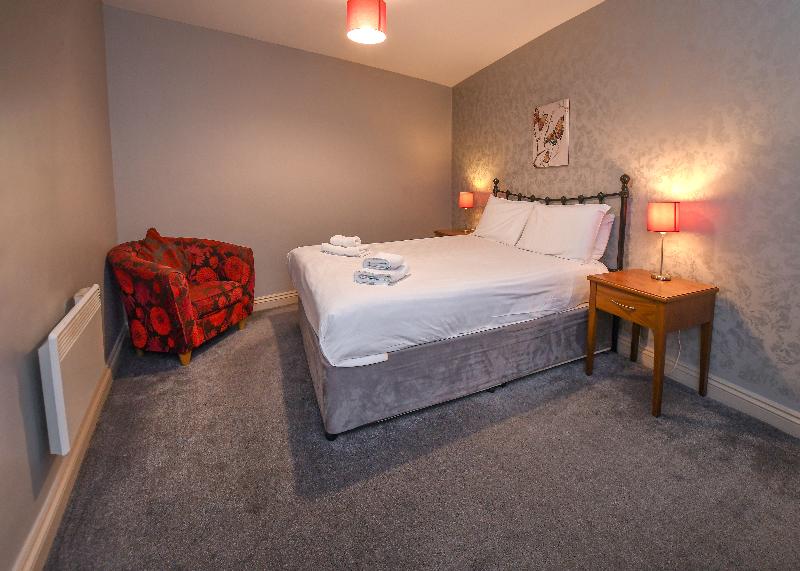 The Queens Hotel & Victoria Cloisters Apartments - Oda