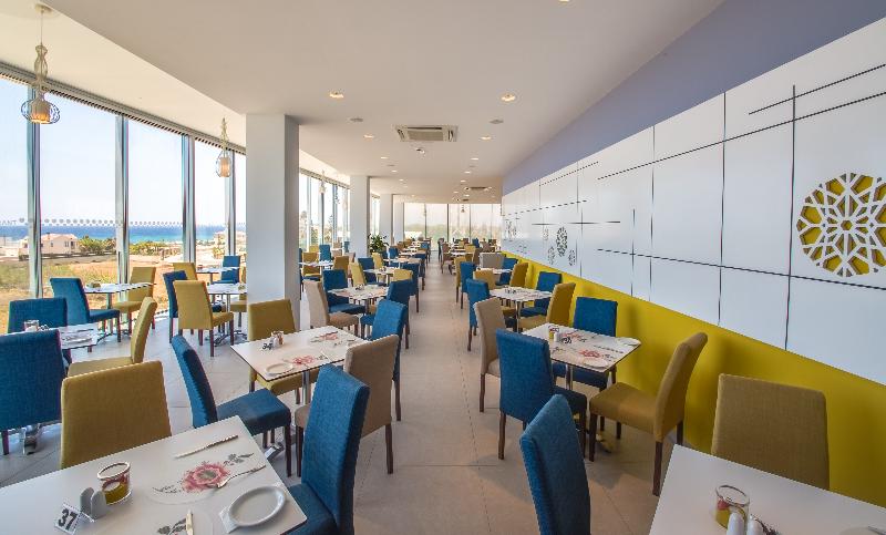 Nicholas Color Hotel - Restoran