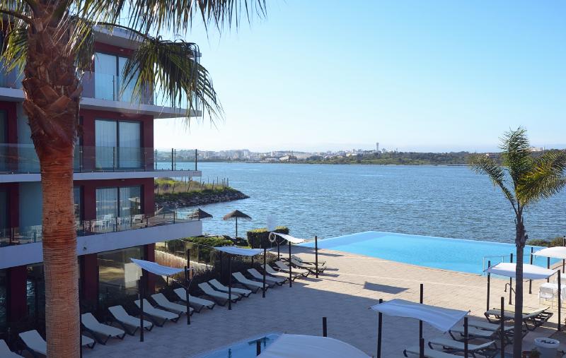 Agua Hotels Riverside - Lobi