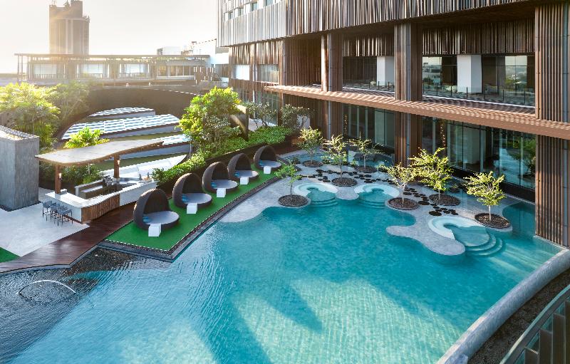 Hilton Pattaya - Bar