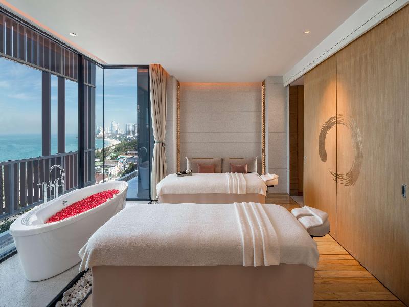 Hilton Pattaya - Genel