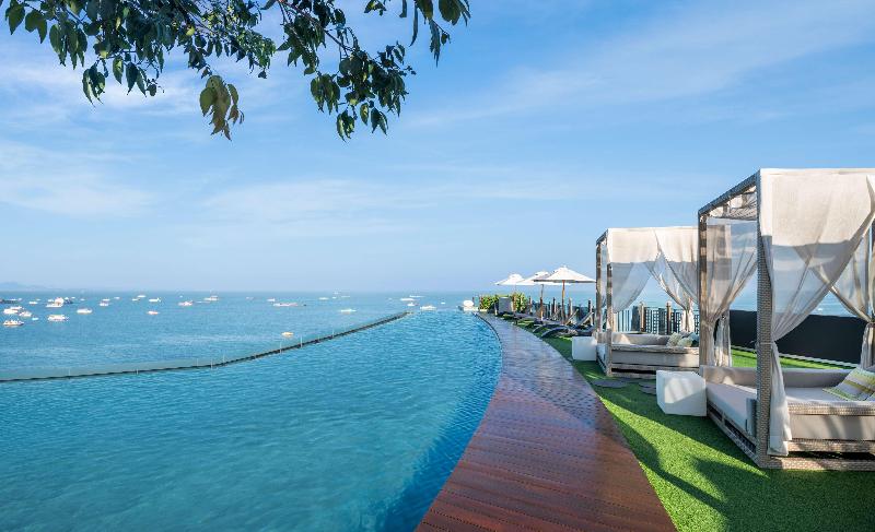 Hilton Pattaya - Havuz