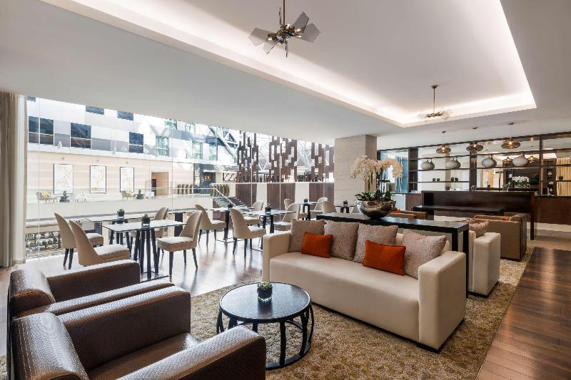 Hyatt Regency Oryx Doha - Bar