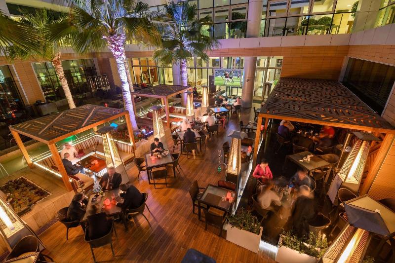 Hyatt Regency Oryx Doha - Bar