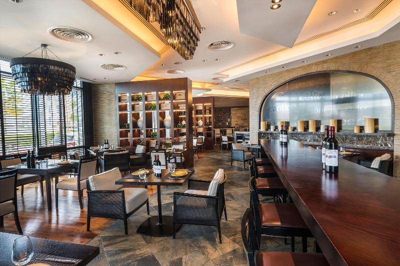 Hyatt Regency Oryx Doha - Restoran