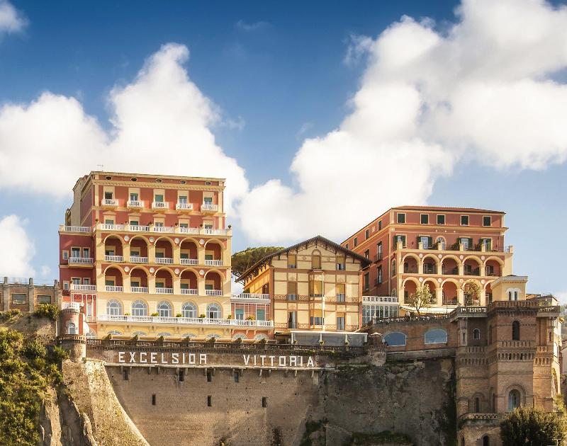 Grand Hotel Excelsior Vittoria Spa - Genel