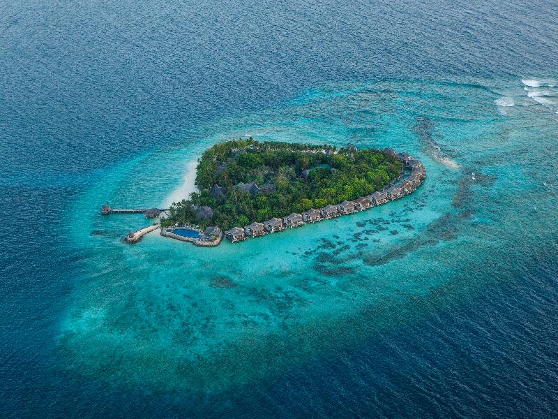 Taj Coral Reef Resort & Spa - Genel